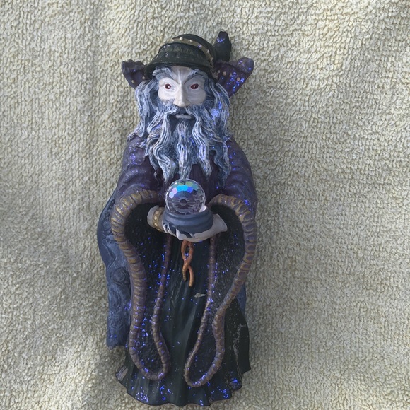 Vintage Spoontiques Wizard With Crystal Ball Orb Red Eyes Metaliic Figurine 6” - Picture 2 of 15